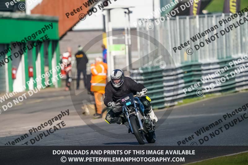 enduro digital images;event digital images;eventdigitalimages;mallory park;mallory park photographs;mallory park trackday;mallory park trackday photographs;no limits trackdays;peter wileman photography;racing digital images;trackday digital images;trackday photos